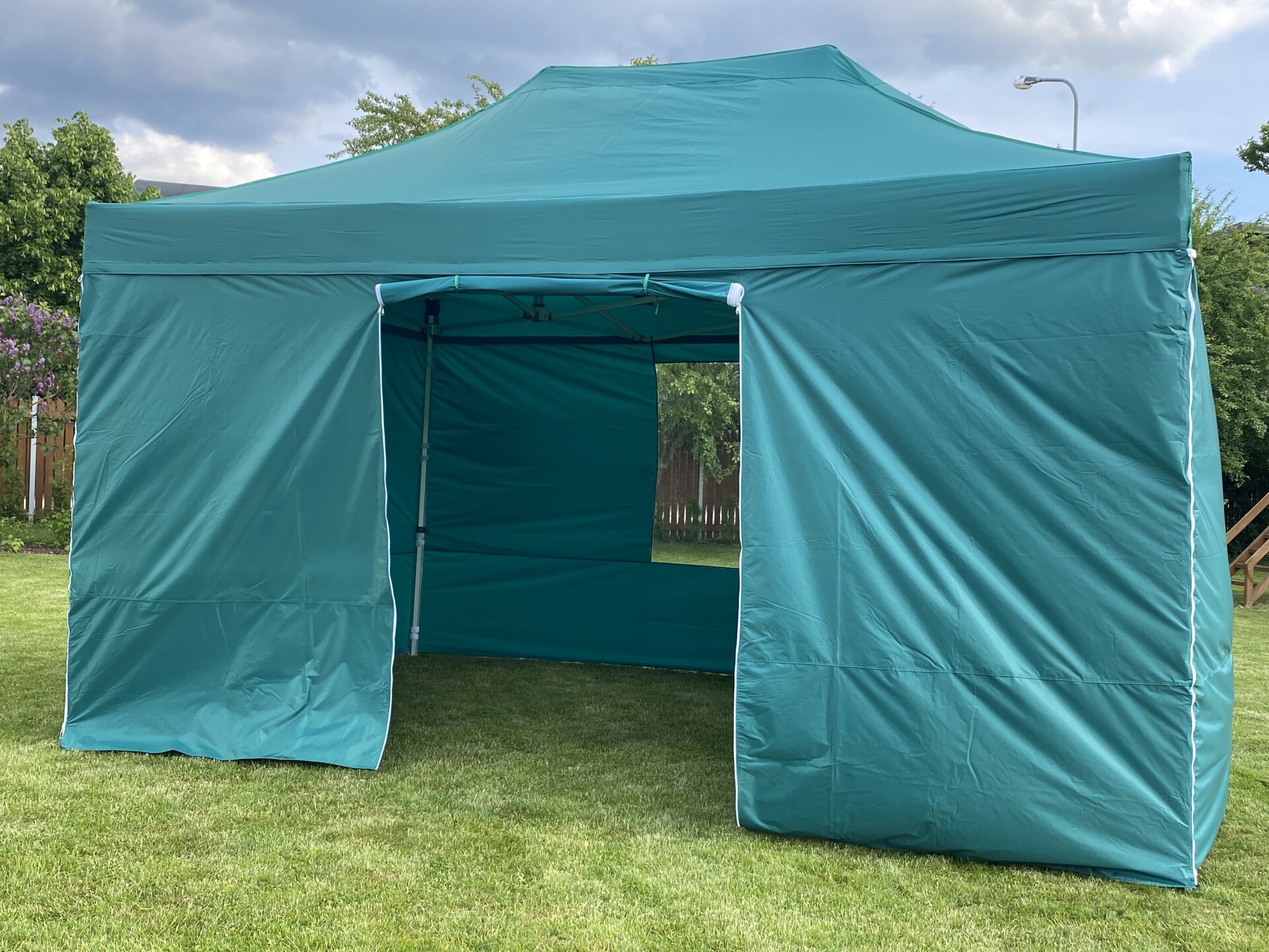 Pop Up portable folding tent enclosure Kit with wall panels